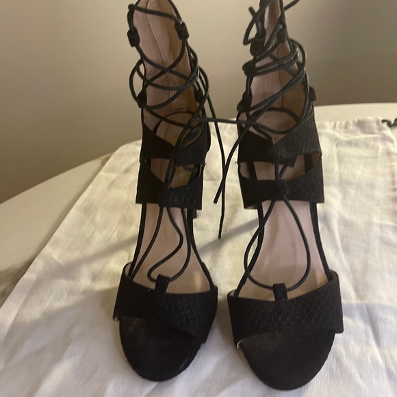 Sexy Lace Up Heels Vices - European Designer! - Picture 10 of 15